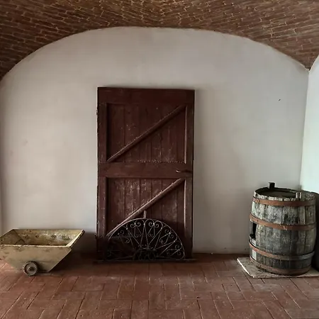 Villa Cascina Del Merlo Gavi