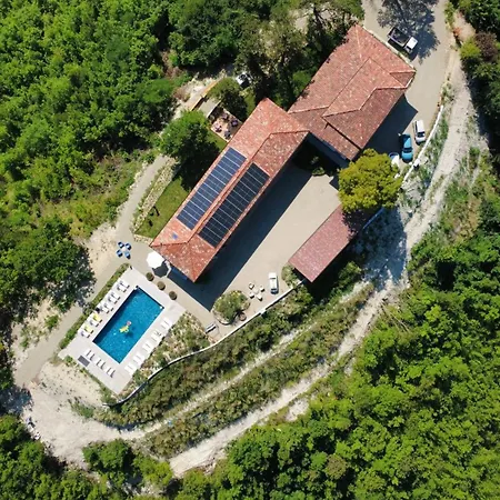 Villa Cascina Del Merlo Gavi