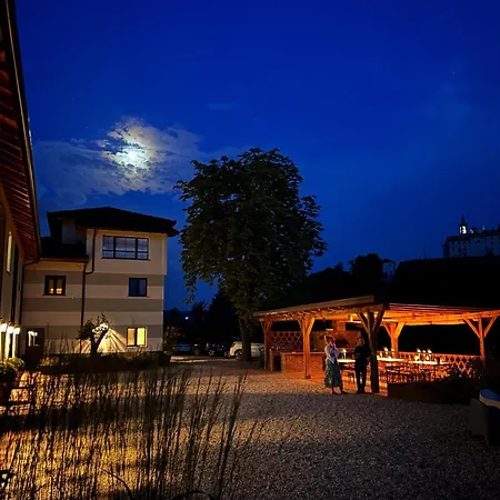 Cascina Del Merlo Villa *