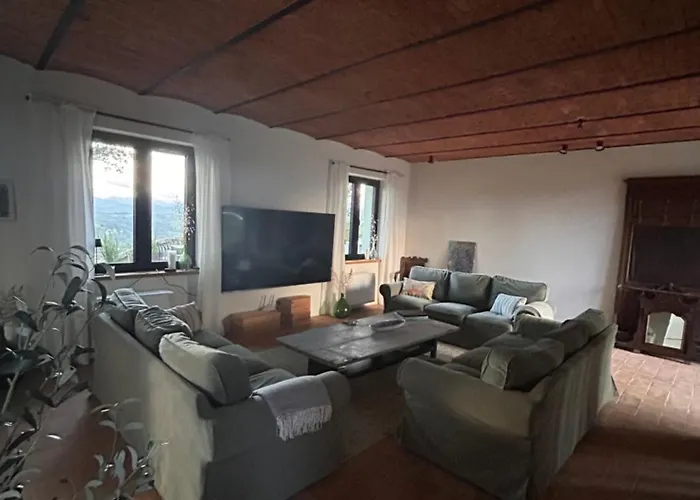 Cascina Del Merlo Vila